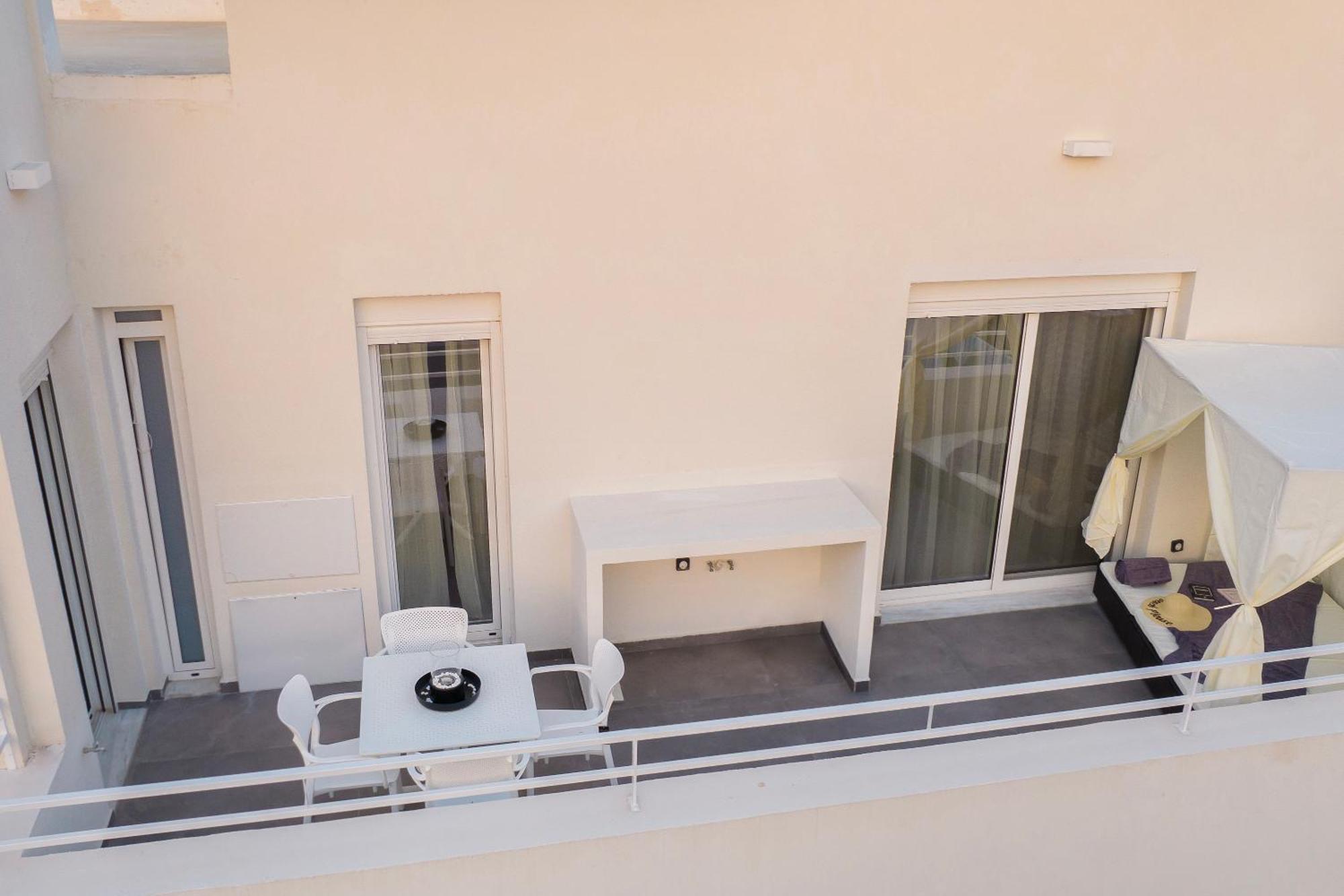 Apartamento White House Project Vouliagmeni 2 Atenas Exterior foto